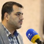 خبرگزاری فارس با افتخار و بدون ابا شعارهای انقلاب را فریاد می‌زند