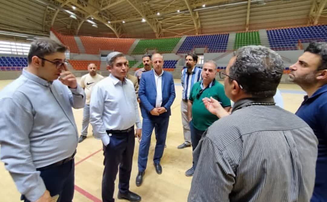 تحویل موقت مجموعه شش هزار نفری سنندج/ تامین بودجه ساخت و تکمیل سالن سرپوشیده دو و میدانی ۲۲ گولان