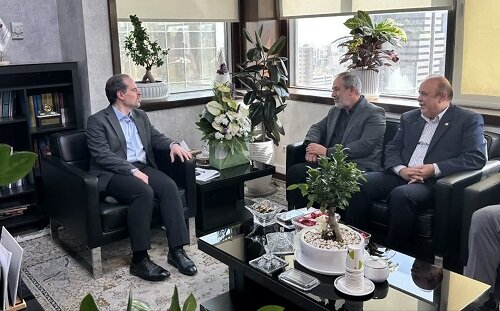 قزوین در مسیر جذب سرمایهگذاریهای کلان قزوین در مسیر جذب سرمایهگذاریهای کلان